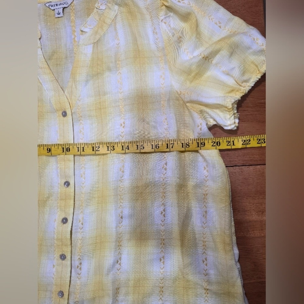 Frye & Co Yellow Plaid Ruffle Neck Blouse Women's‎ Large | Charity Listing - Picture 4 of 6